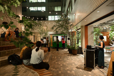 有楽町の路地裏に誕生した出会いの森 Slit Park YURAKUCHO